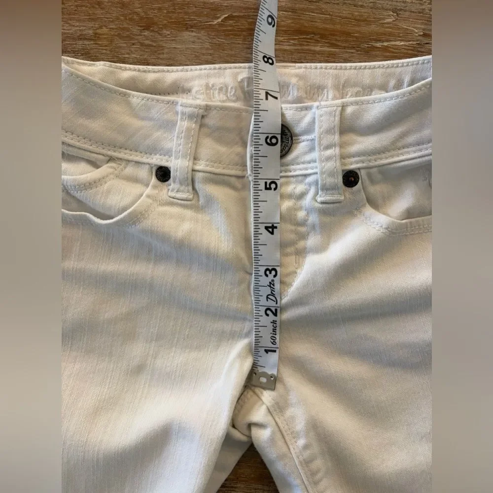 Justice white stretch
